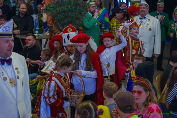 kg-kindersitzung-2026-07223190117-886D-2CE2-4F77-A91FB823A592.jpg