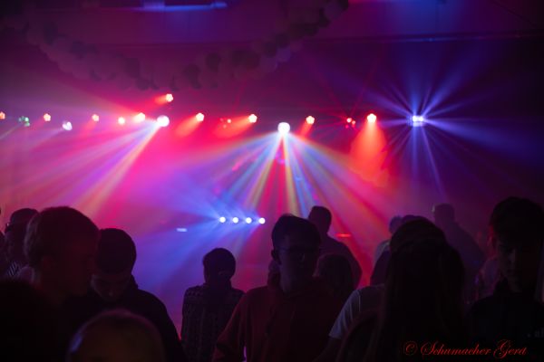 schlagerparty-2023-043A3545250-B7D9-108B-BEB1-C15C51921DFE.jpg