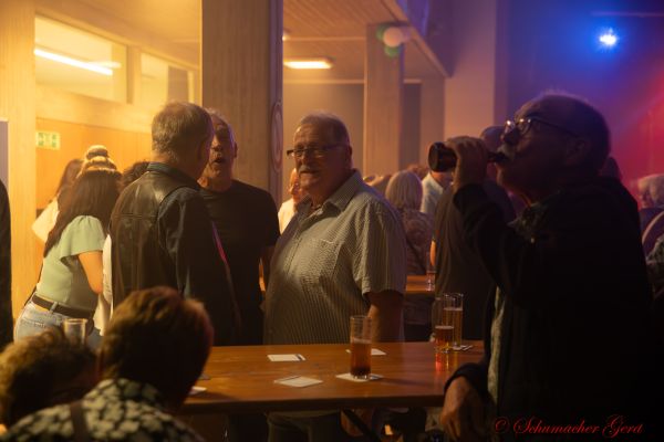 schlagerparty-2023-04640AD0873-F70D-6DEE-61D3-585C32636310.jpg