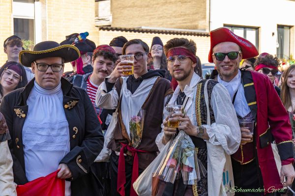 rosenmontag-buir-2025-068648E92A4-0690-4034-3636-189E2EDCFA43.jpg