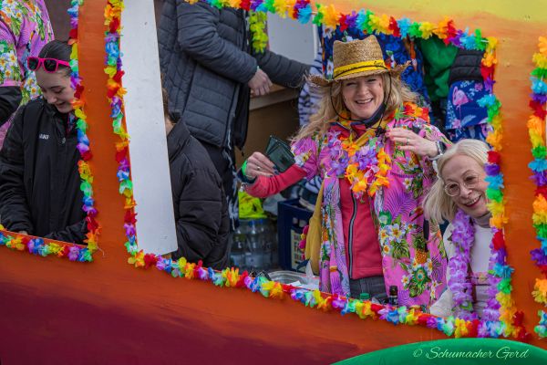 rosenmontag-kg-2024-09376F11F54-3C69-0BBC-7D31-B8D105AD34A2.jpg