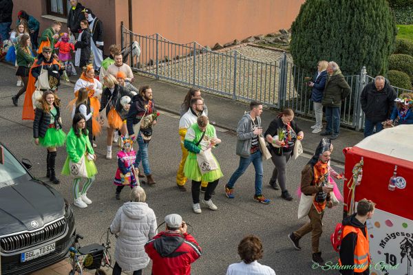 rosenmontag-kg-2024-10739A3F4FC-334D-AF98-90BD-9FE7DDDB1BA0.jpg
