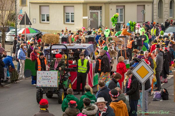 rosenmontag-kg-2024-222F066B95B-E299-5022-093F-E7B04D0103C3.jpg