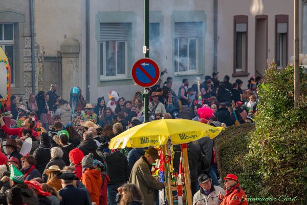 rosenmontag-kg-2024-22878E06DF3-9755-4E7C-B962-4A83C7BF0616.jpg