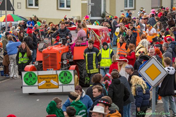 rosenmontag-kg-2024-245B096D14A-C218-7BC0-129E-B354D83EF1D0.jpg