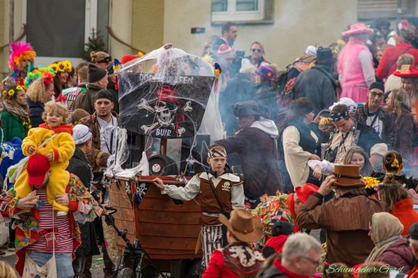 rosenmontag-kg-2024-262E9D94576-6980-E772-11E6-73B18722CA23.jpg