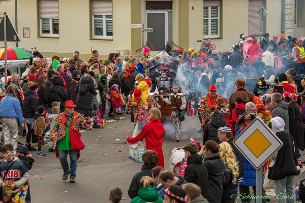 rosenmontag-kg-2024-26309572E7E-7CE3-8B65-83C8-01A556264B9D.jpg