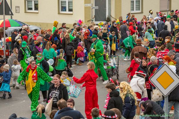 rosenmontag-kg-2024-27480D19DF6-13F2-34FB-5FC2-EA84CA0CFFCB.jpg