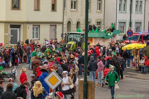 rosenmontag-kg-2024-2756A636B86-692C-D282-72C9-8B98979272A2.jpg