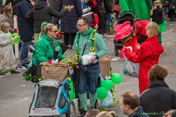 rosenmontag-kg-2024-276C46ED674-D59E-6594-291C-D90C469FB063.jpg