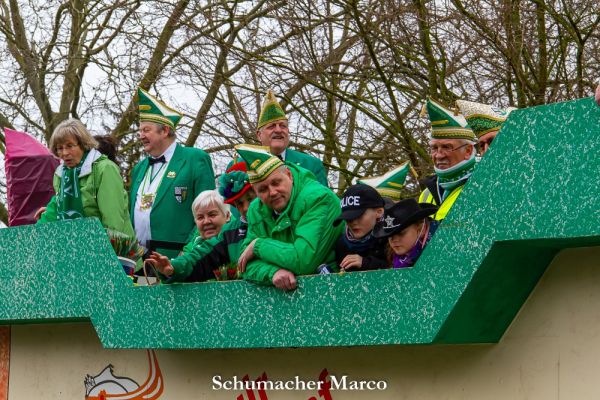 rosenmontagszug-buir-2666251C40-7EF1-4BE5-9B7A-38A5781AF0C3.jpg