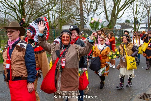 rosenmontagszug-buir-48FEFC622C-06CF-7F7B-D30D-2038E851B0C1.jpg