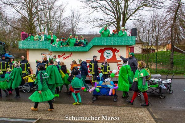 rosenmontagszug-buir-699D451EEE-240E-48DF-ED45-B6F2AE698889.jpg