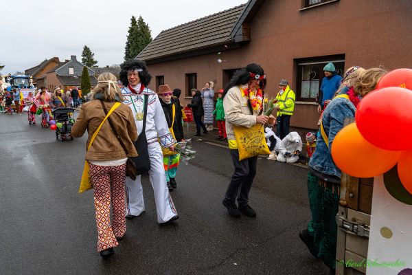 rosenmontagszug-kg-2026-0310AAE1209-B178-927D-AB3D-885BA93DFD97.jpg