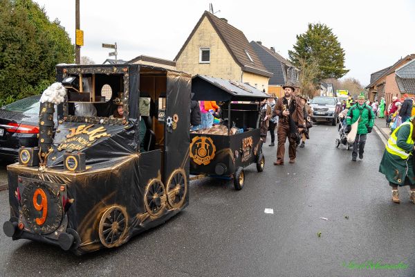 rosenmontagszug-kg-2026-06142AB07FD-1B81-9CE8-8261-ECB7434B060C.jpg