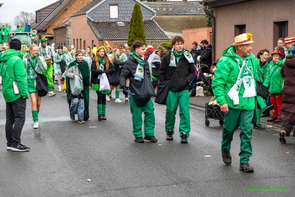 rosenmontagszug-kg-2026-081A6497011-3FF4-6697-2F5F-D5616514D557.jpg