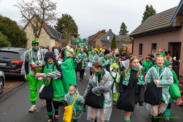 rosenmontagszug-kg-2026-0839E6EA3D4-9DC5-E014-4CAE-83087C698E93.jpg