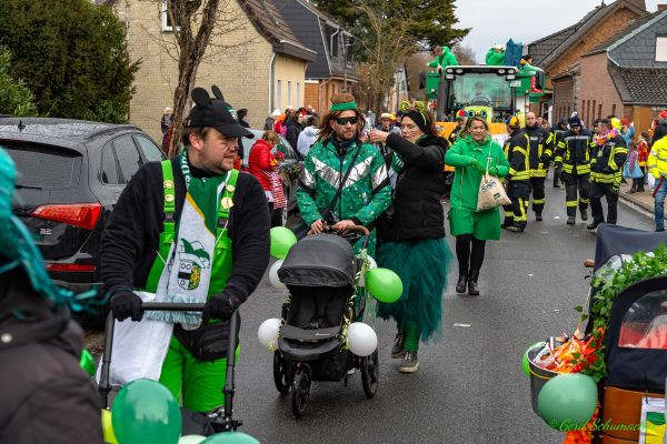 rosenmontagszug-kg-2026-087C79A49E7-0827-069B-94A2-B8CD96F332A9.jpg