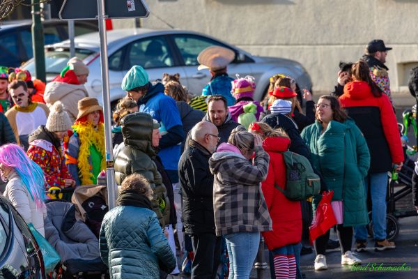 rosenmontagszug-kg-2026-1085BA79A62-1EE3-1AD9-5E06-6EF2ED89D2E3.jpg