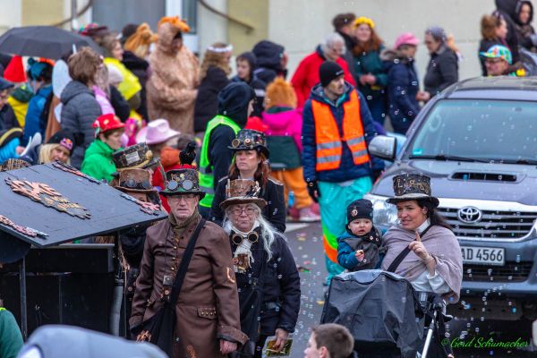 rosenmontagszug-kg-2026-175CE45ED63-2C58-11FB-2DC3-29D2CCF14D63.jpg
