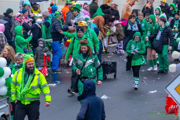 rosenmontagszug-kg-2026-196FBA087D9-A430-ADC0-BB10-8072D9C2827B.jpg