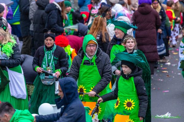 rosenmontagszug-kg-2026-2040F2F5583-508C-261C-BDF8-0688DBB6D547.jpg