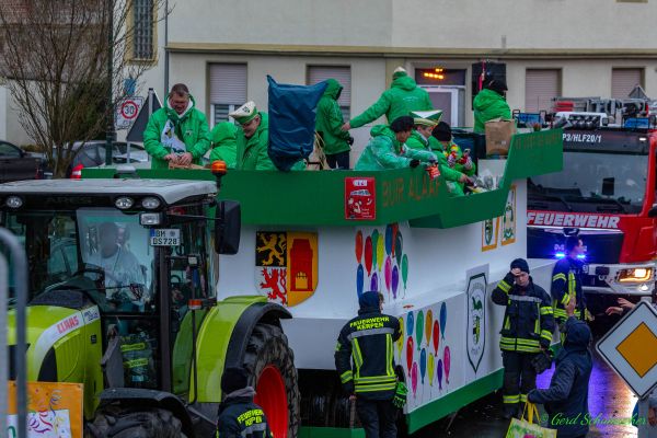 rosenmontagszug-kg-2026-209C3E0009F-1266-2ADB-EE4E-4D5B32251767.jpg