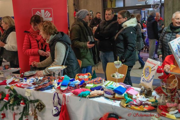 kg-weihnachtsmarkt-2022-246EAE9B8A-63F6-BBD7-A6E3-F3EB80576CA6.jpg